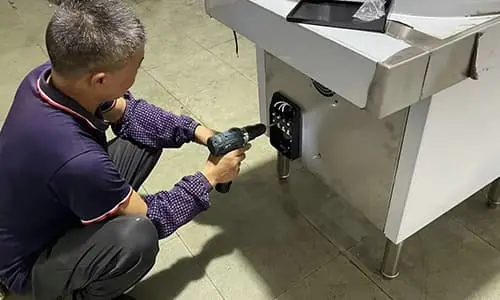 commercial kitchen equipment suppliers showcasing SMT line and assembly process