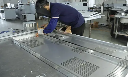 Chinese manufacturer specializing in bulk fabrication of commercial kitchen equipment.